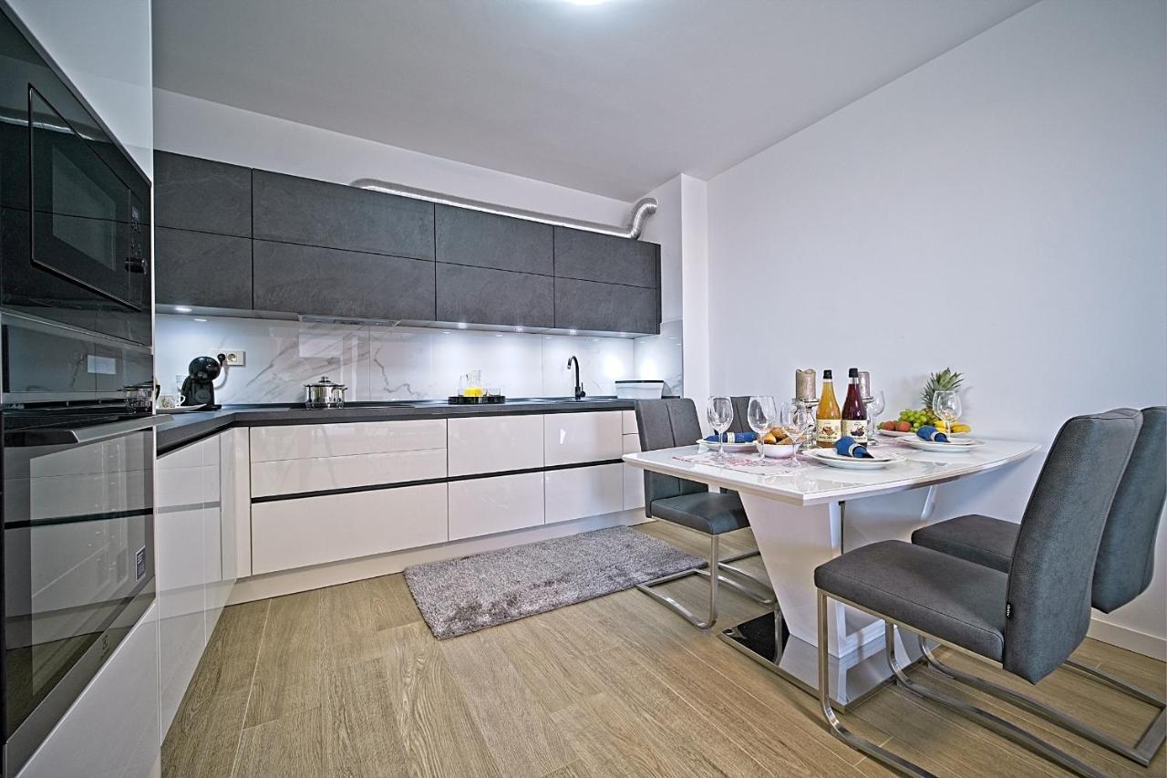 Exclusive Makarska Apartment Aurora Esterno foto